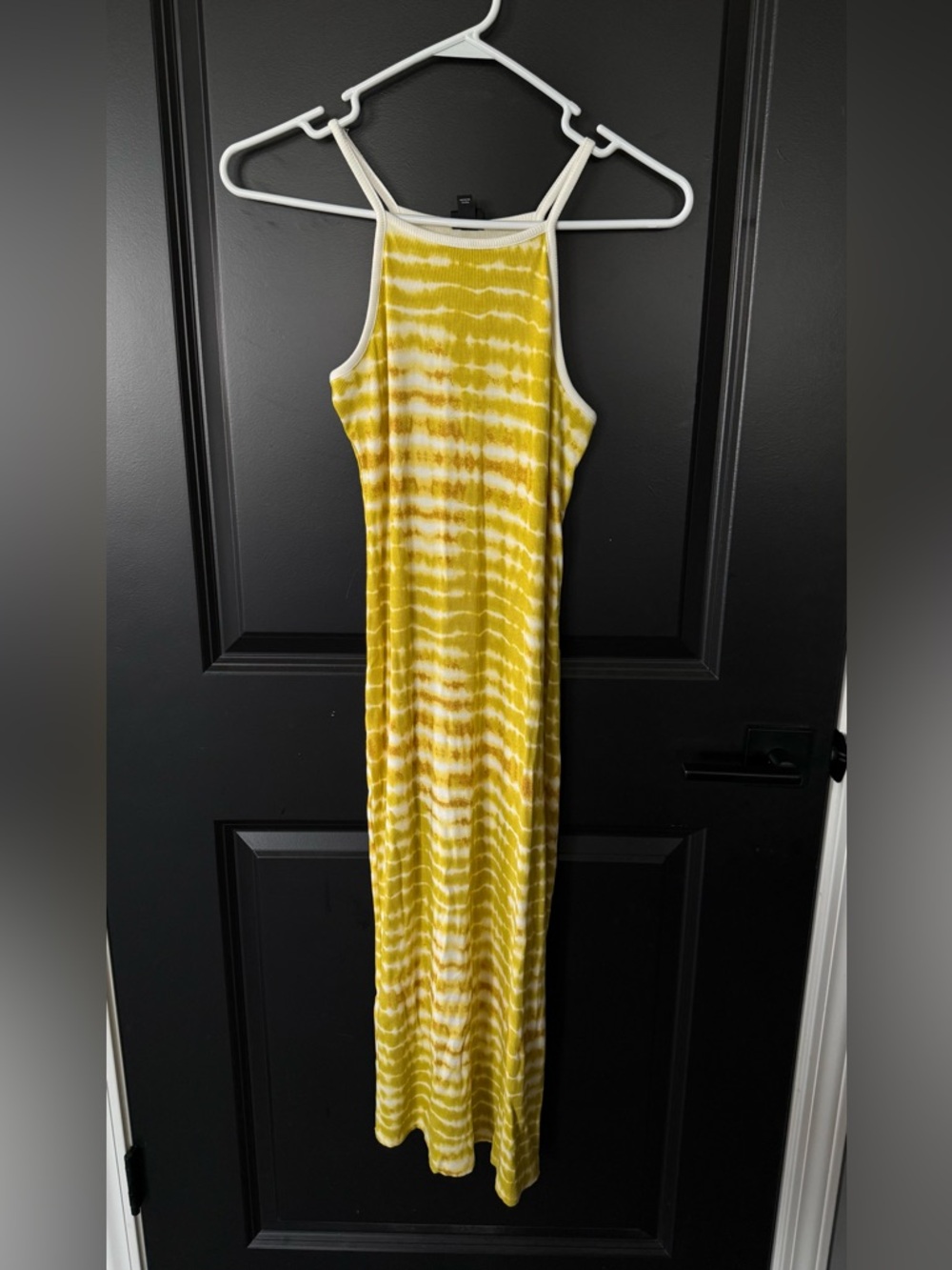 art class Yellow and White Tie-Dye Maxi Dress
